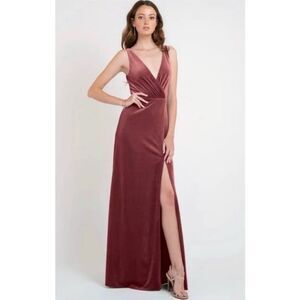 Jenny Yoo Devon Velvet Bridesmaid Maxi Dress in Cinnamon Rose Size 8
